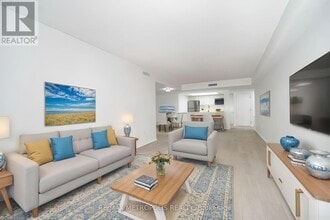 Building Photo - 1001 Bay St.