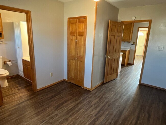 Foto del edificio - Coming Soon! 2209 1/2 NE 16th