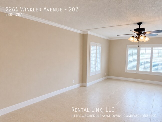 Foto del edificio - 2264 Winkler Ave