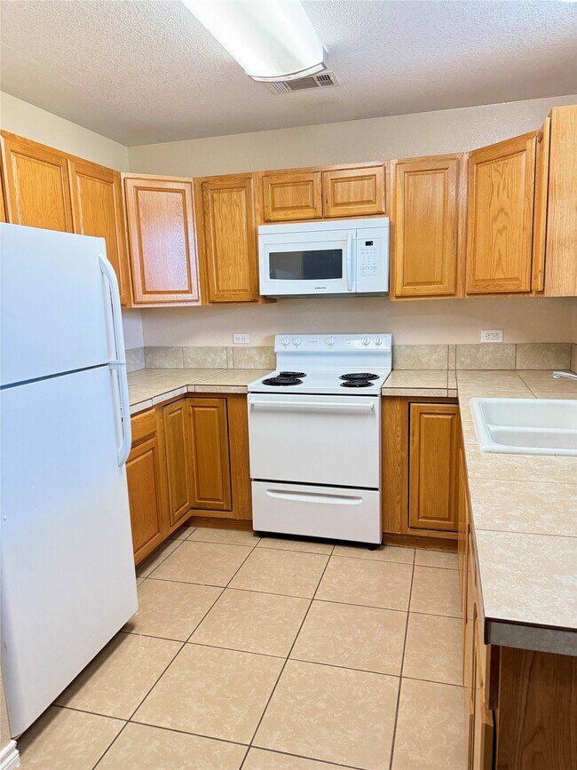 Foto del edificio - 5939 Farm to Market Rd 1459