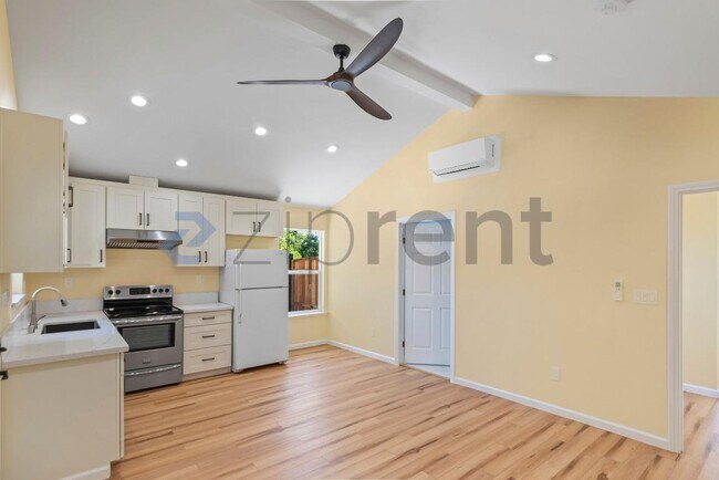 Foto del edificio - 732 W Edmundson Ave