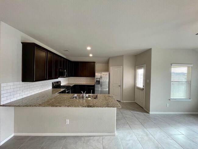 Building Photo - 3030 Ashlyn Arbor