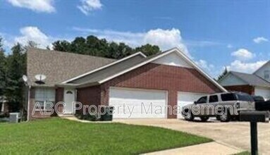 Building Photo - 2174 E Cinnamon Way