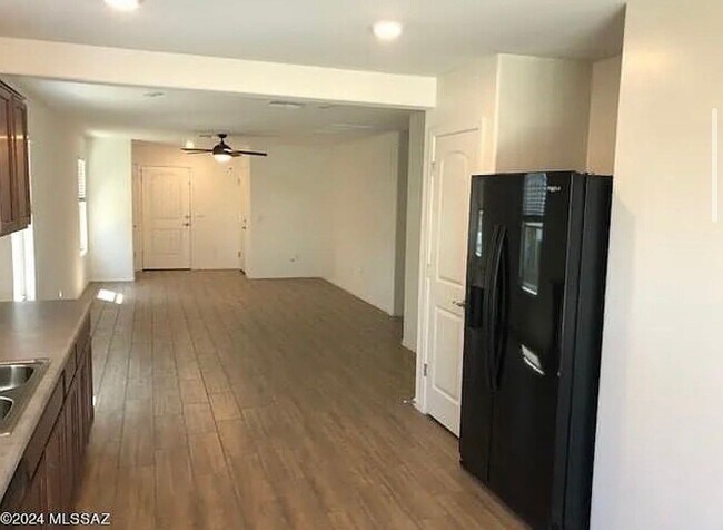 Foto del edificio - 8779 E Stone Meadow Cir