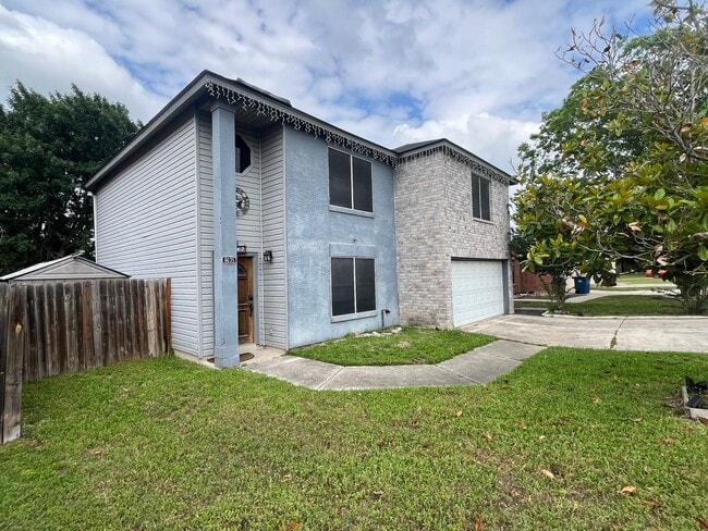 Building Photo - 6635 Beech Trail, Converse, TX. 78109