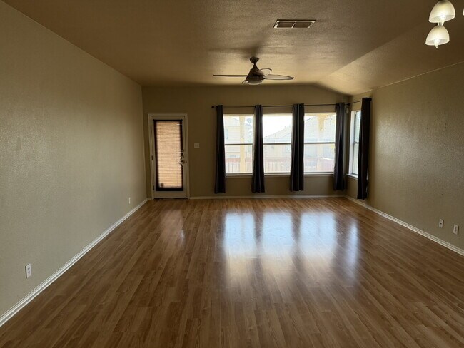 Foto del edificio - 9626 Anderson Way