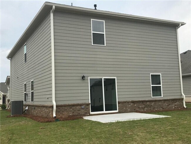 Foto del edificio - 4024 Berry Farm Ct