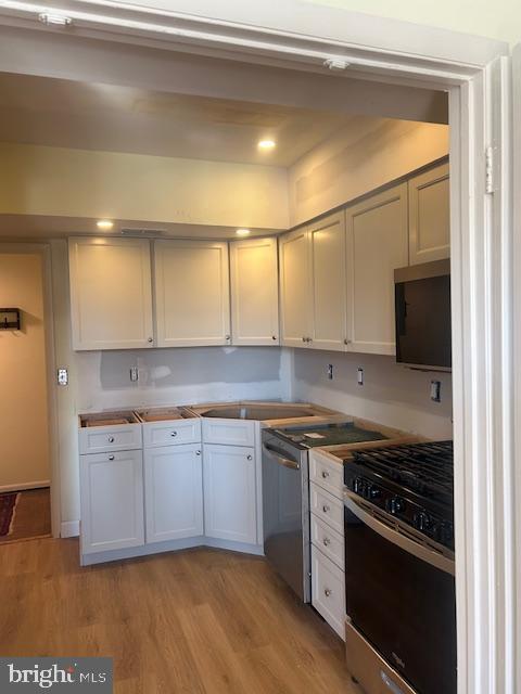 Foto del edificio - 103 Cross Keys Rd