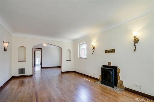 Foto del edificio - 1450 Clermont St