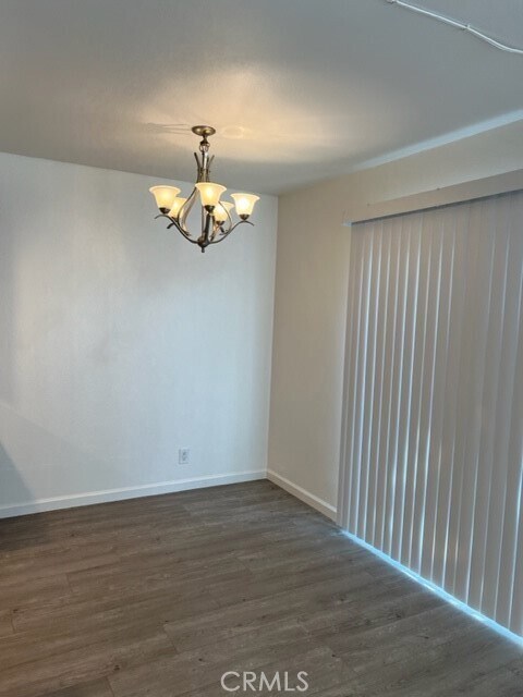 Foto del edificio - 1480 Forest Glen Dr