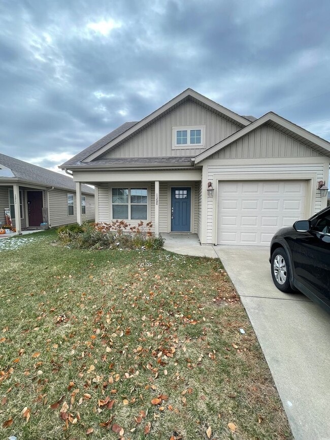 Building Photo - 1308 Sourgum Ln