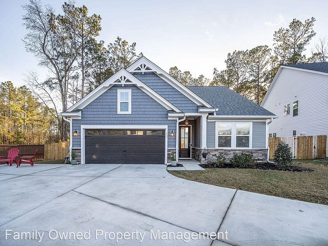 Primary Photo - 4 br, 3 bath House - 225 Whirlaway Drive
