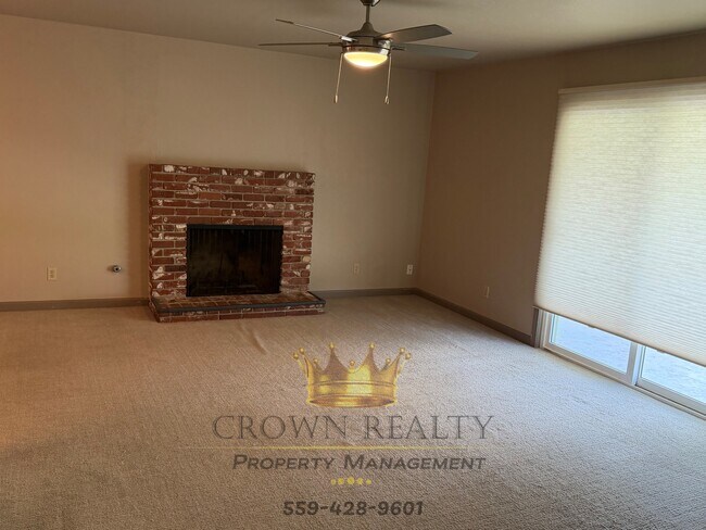 Foto del edificio - 233 E Lois Ave