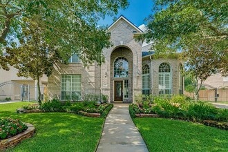Building Photo - 22418 Bridgehaven Dr