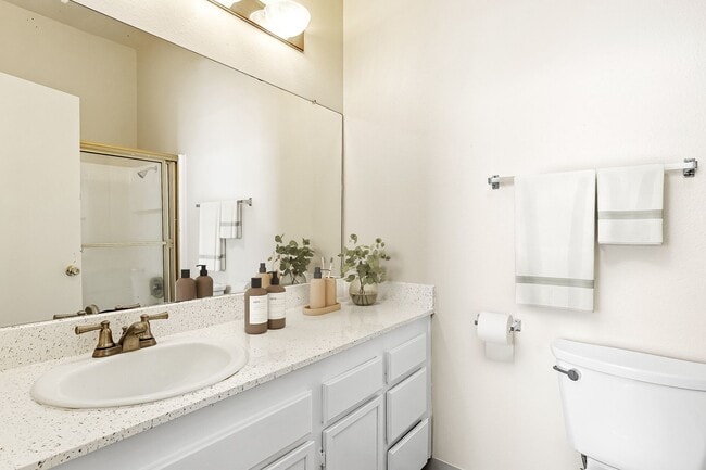 Foto del interior - Live the Dream at The Diplomat Apartments!