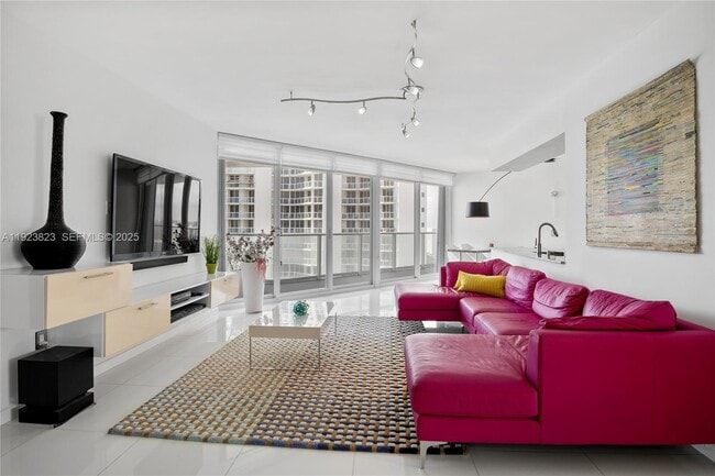 Foto del edificio - 16445 Collins Ave