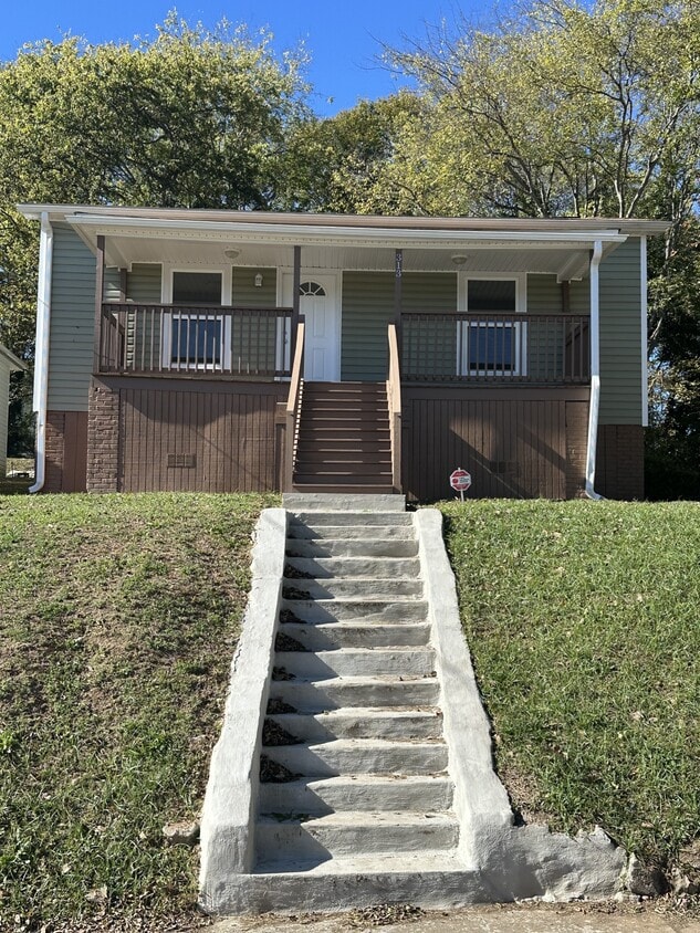 Foto principal - 313 Bryant Ave