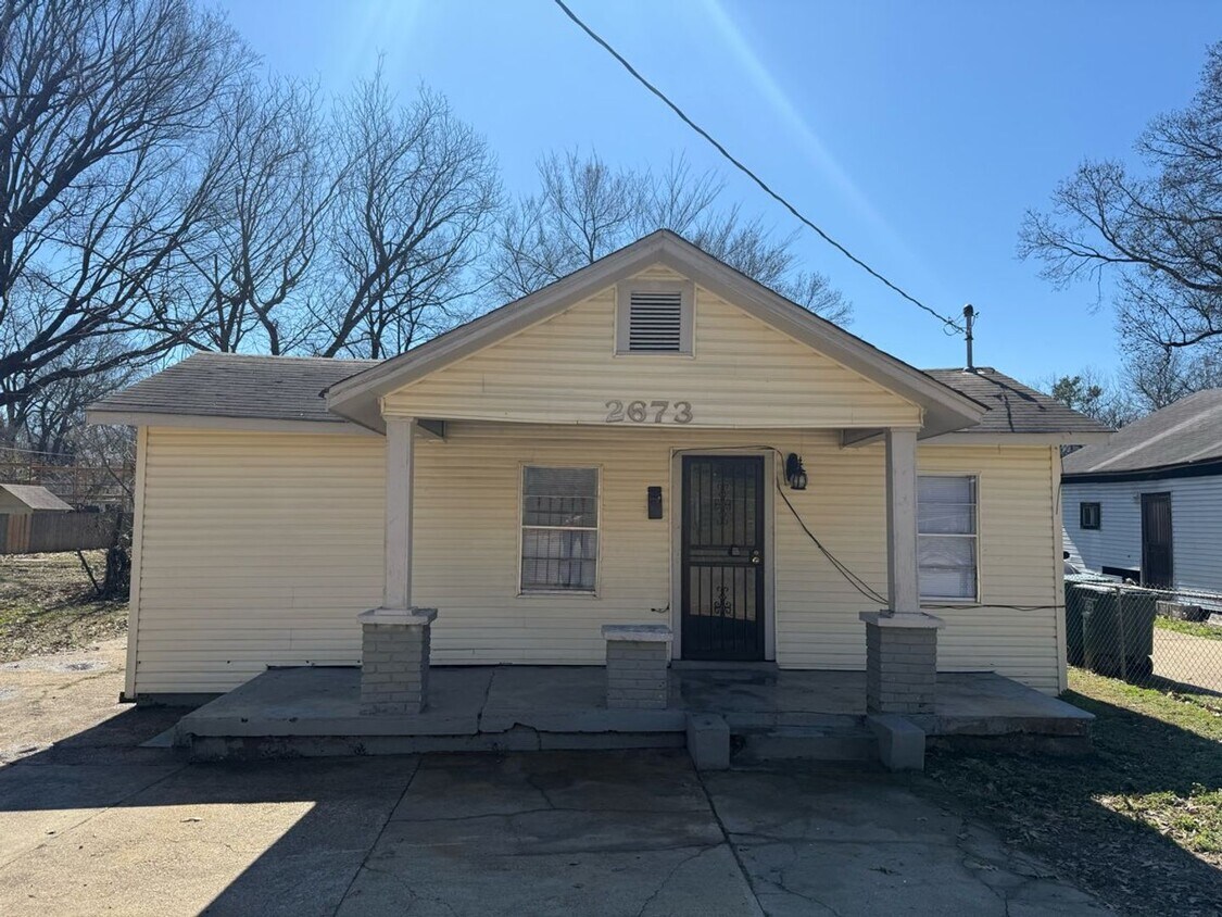 Photo - 2673 Midland Ave (Memphis, TN)