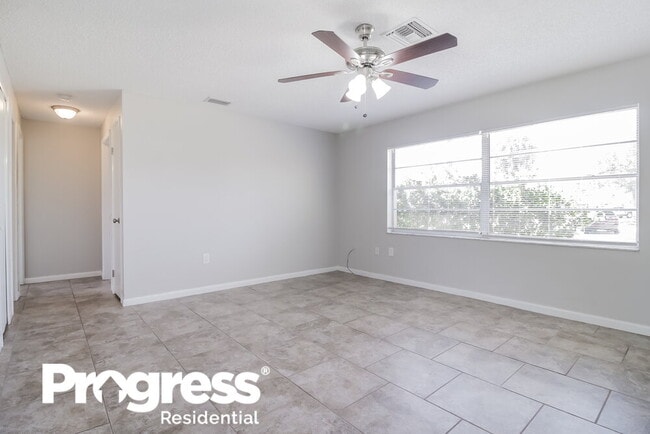 Foto del edificio - 3837 Stonemont Dr