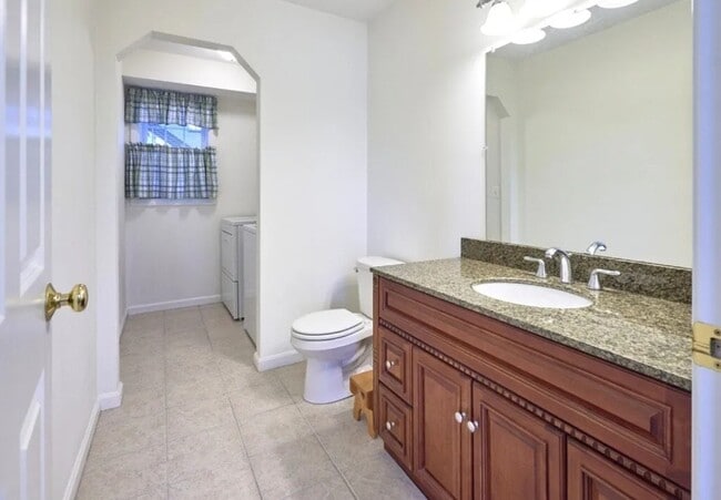 Building Photo - 23 Viele Ave