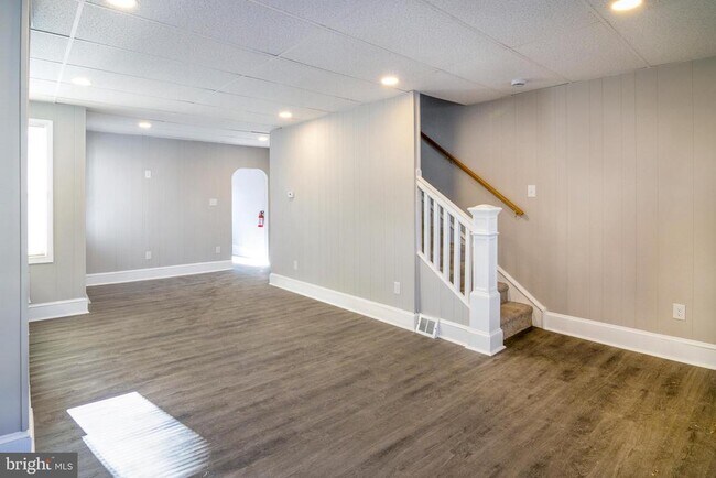 Foto del edificio - 614 Hunter St