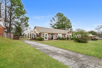 Building Photo - 3800 James Rd