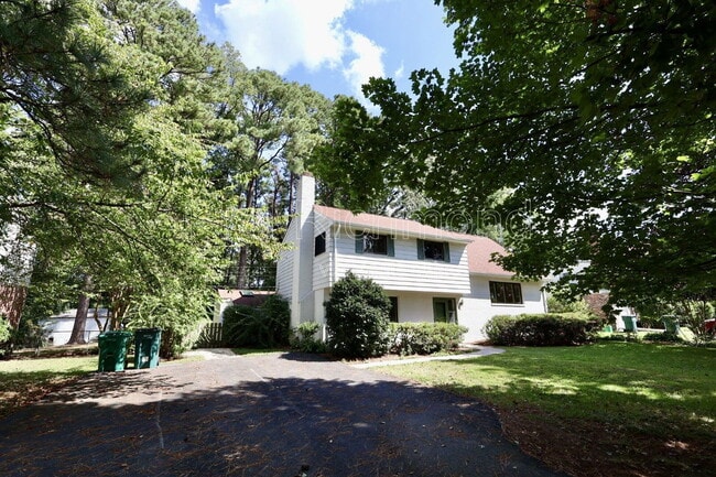 Building Photo - 8402 Kalb Rd