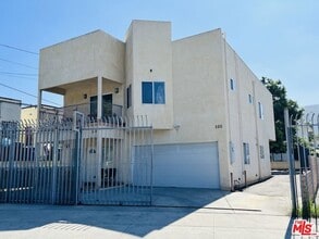 Building Photo - 520 Columbia Ave