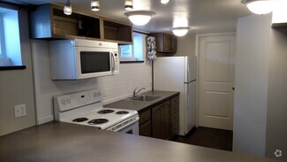 Building Photo - 1120 18th St