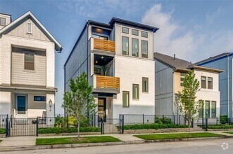 Building Photo - 614 Winners Cir