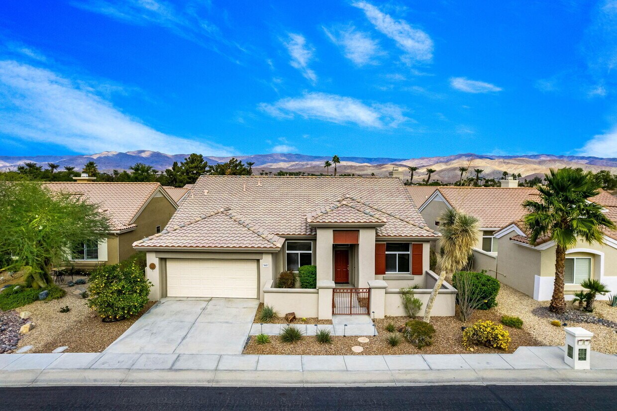Foto principal - 78462 Palm Tree Ave