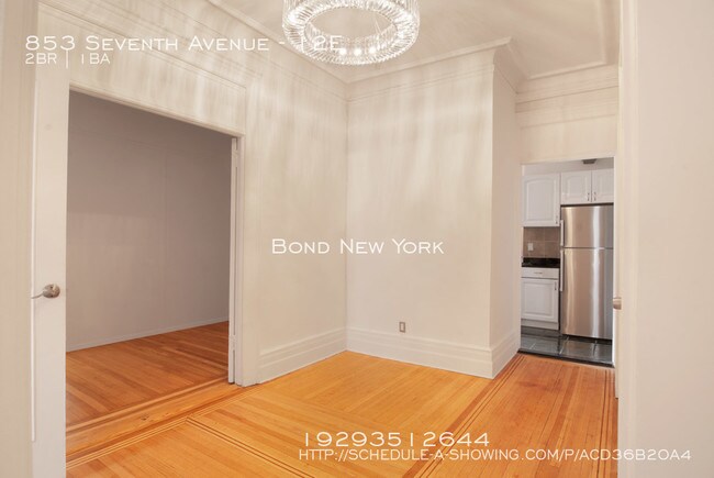 Building Photo - 853 7th Ave