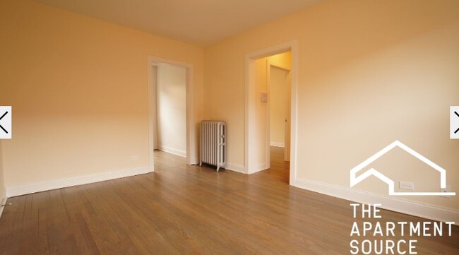 Building Photo - 2643 N Spaulding Ave