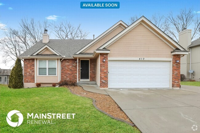 Building Photo - 410 Regency Park St