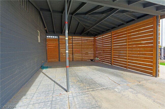 Foto del edificio - 2108 S 6th St