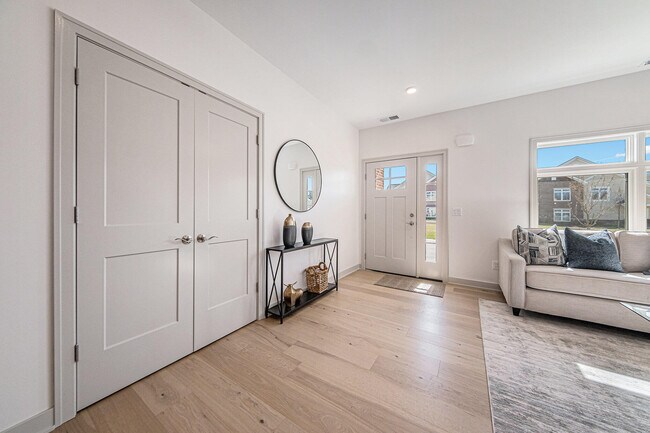 Foto del edificio - 621 Woodland Dr