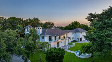 Building Photo - 13600 SW 67th Ave