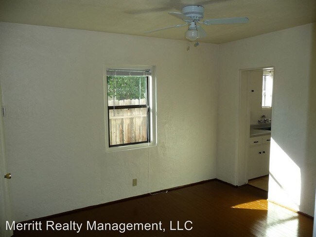 Building Photo - 1413 N Palo Verde Blvd