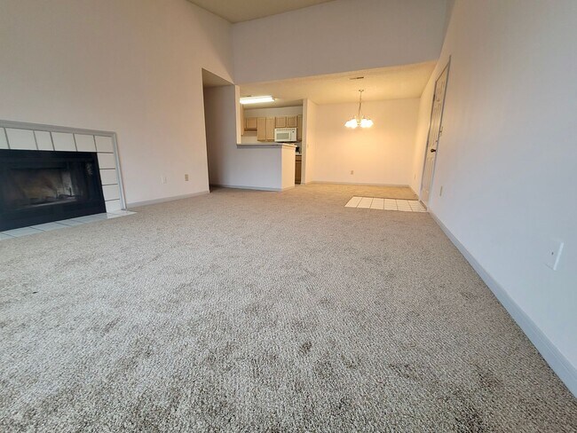 Foto del edificio - Three bedroom condo 3 miles from IOP - The...
