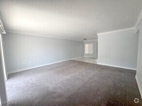 Building Photo - 1830 Maravilla Ave