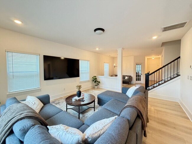 Foto del edificio - Mount Holly Home with Media Room, Office, and Wooded Privacy