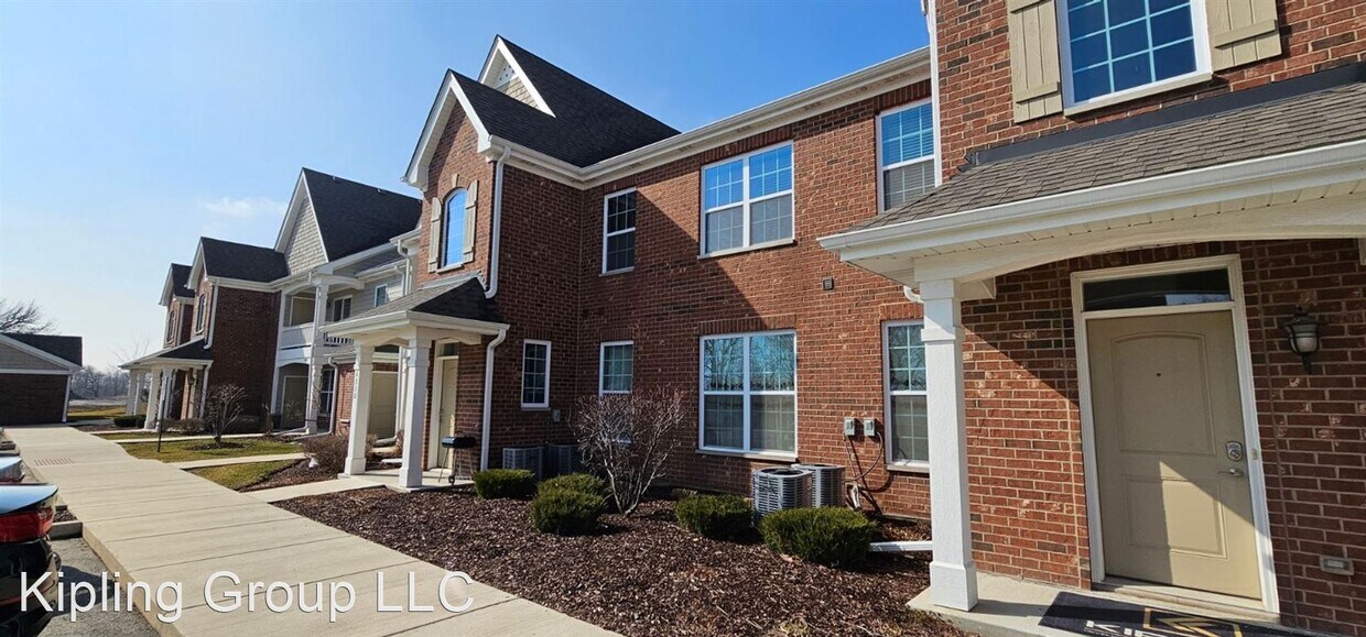 Foto principal - 2 br, 2 bath House - 505 Timber Pointe Drive