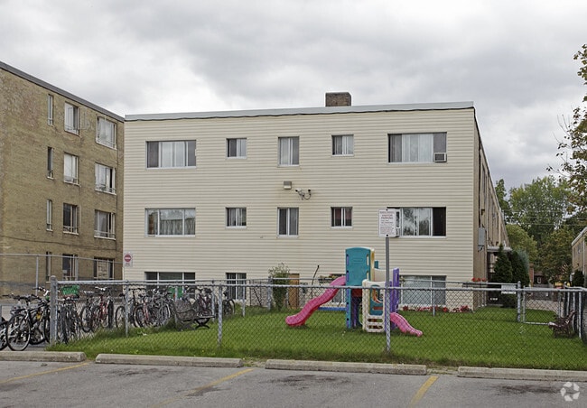 Building Photo - Kilcooley Gardens Co-Op
