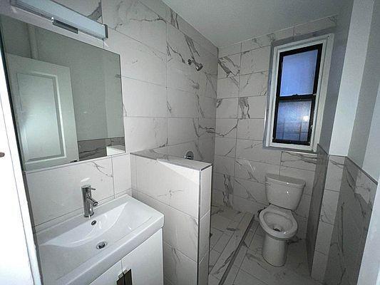 Building Photo - 1 bedroom in Bronx NY 10452