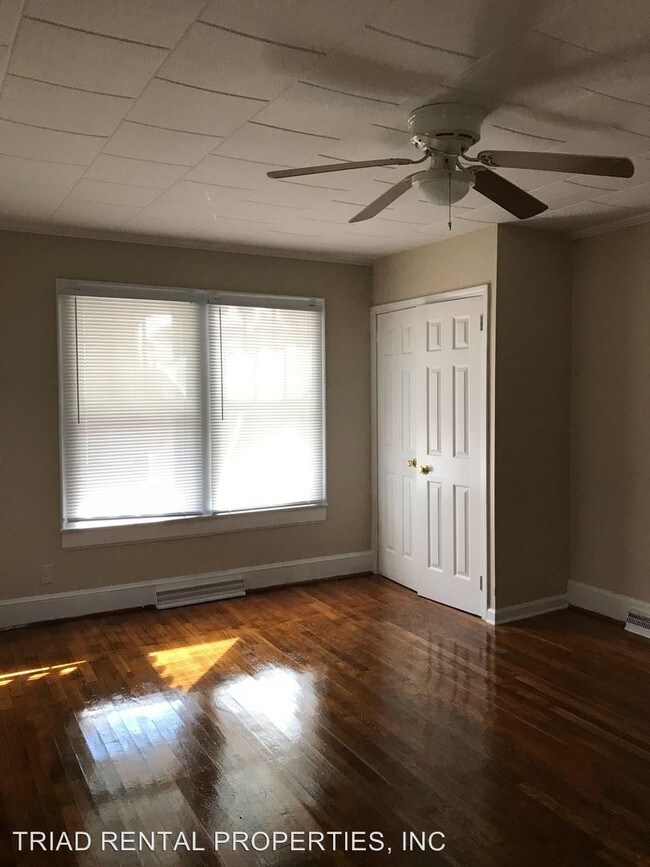 Foto del edificio - 3 br, 1 bath House - 842 CENTER STREET