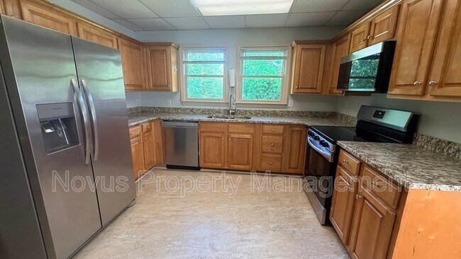 Foto del edificio - 1664 Poplar Rd