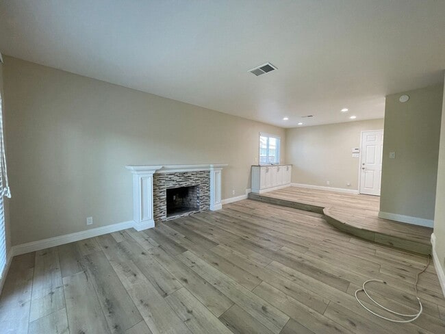 Foto del edificio - 32538 Shiela Way, Union City, CA 94587
