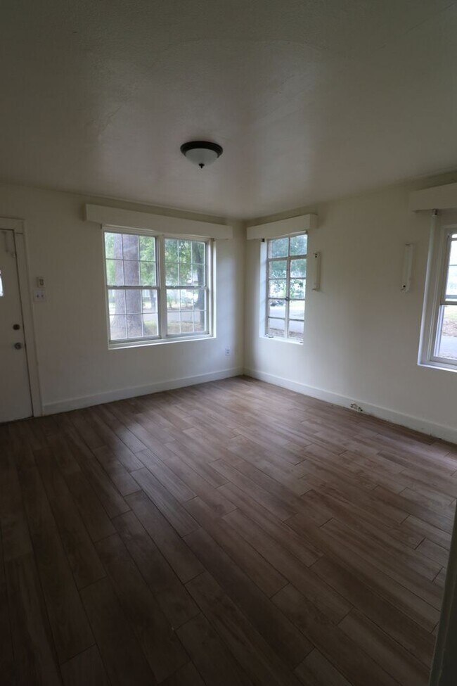 Foto del edificio - Sunset Acres, Garden Valley, Morningside