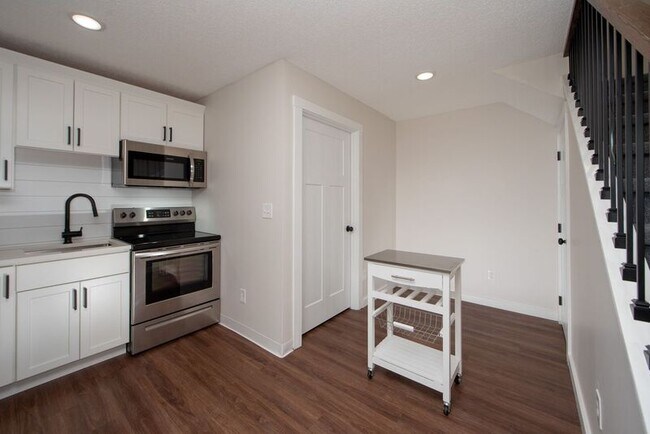 Foto del edificio - 10 C Kirby Rd