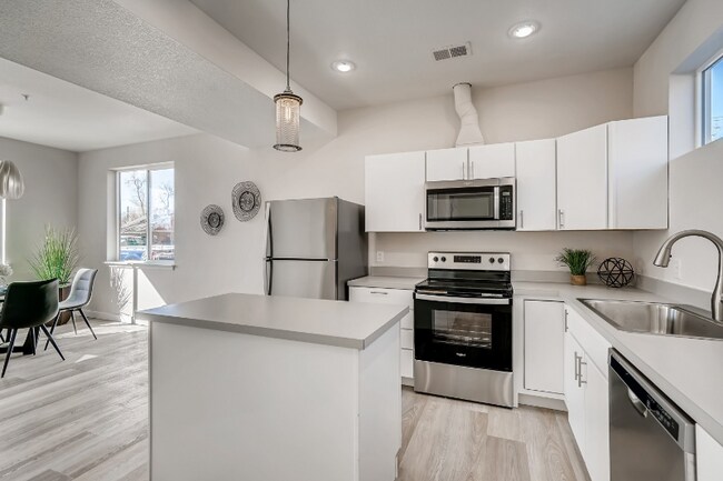 Foto del edificio - 708 Martin St